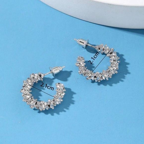 Hoop earrings - Picture 3 of 5